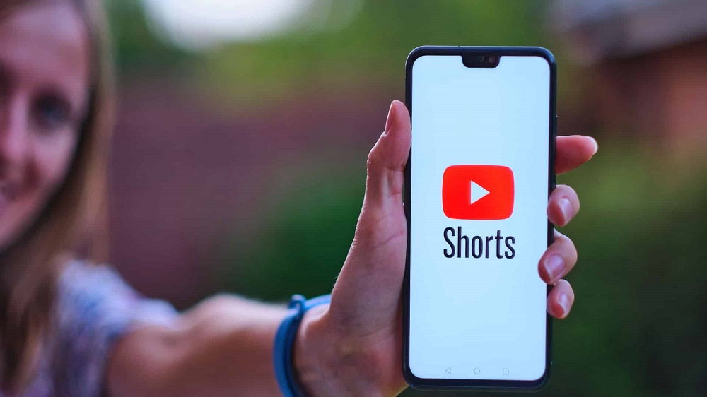 YouTube Shorts可以賺錢了！台灣創作者也能拿廣告分潤收益，短視頻流量紅利一觸即發！