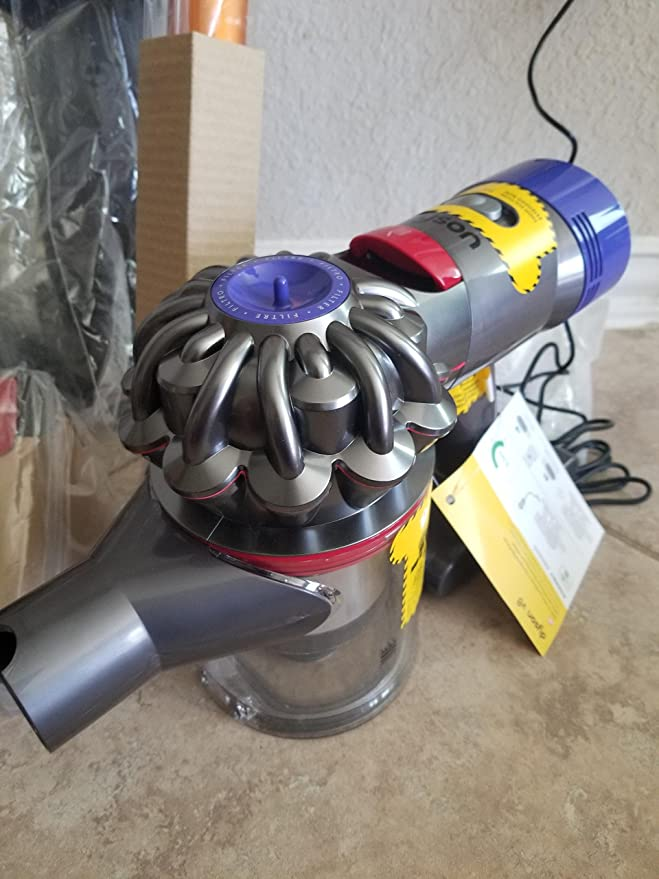 Dyson v8 animal和absolute对比，区别一目了然