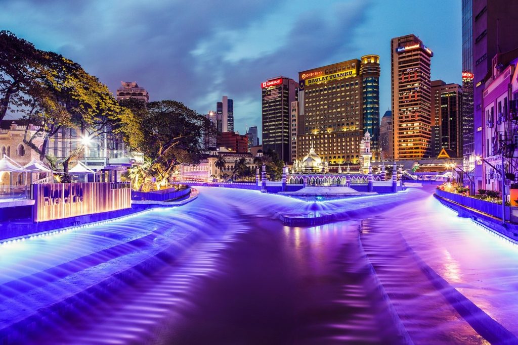 原来雪隆晚上有这么漂亮的好去处，夜景欣赏来拍照刷爆您的朋友圈！